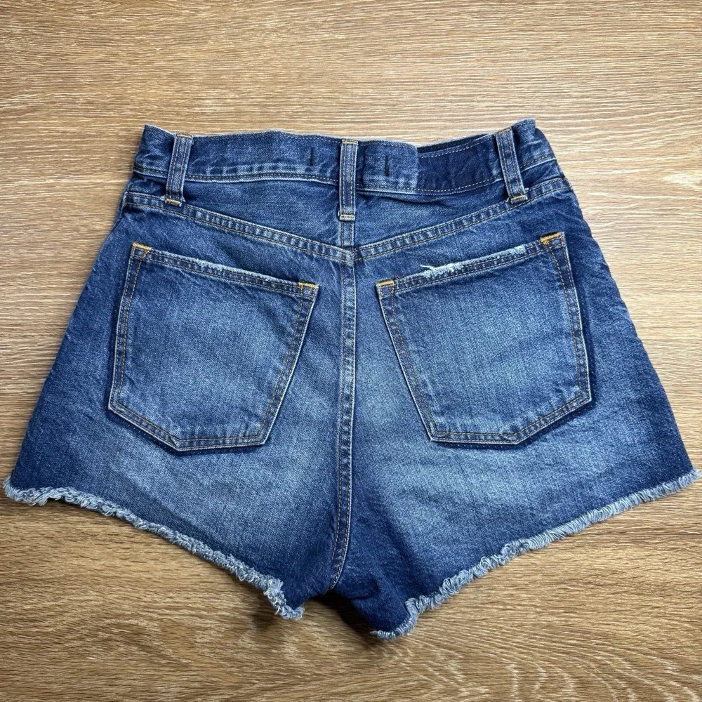 Abercrombie & Fitch High Rise Distressed Denim Shorts Women's Size 25 Raw Hem